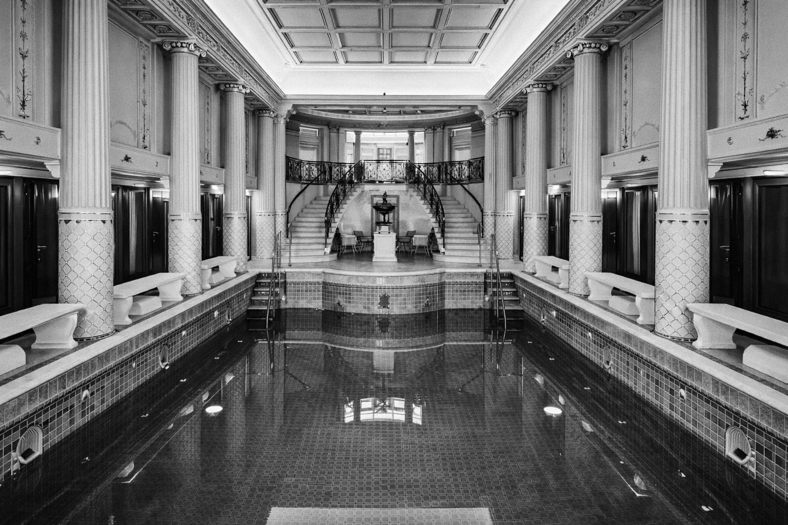 Swimming pool aboard SS Leviathan