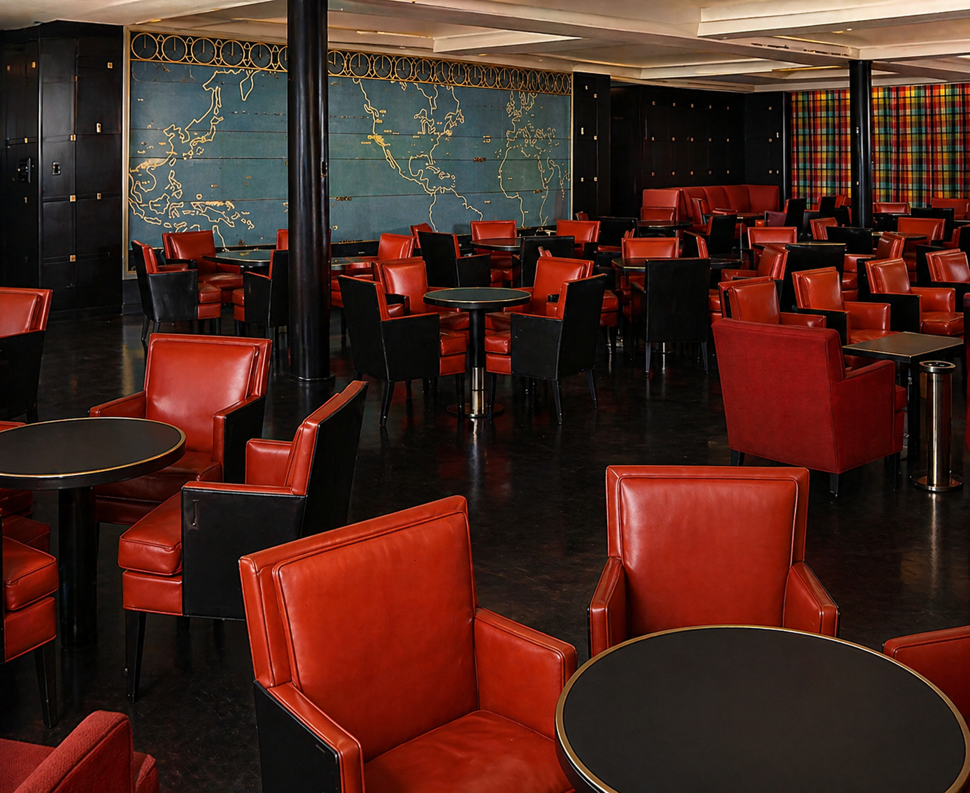 First Class Smoking Room aboard SS United States
