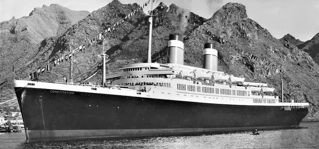 SS Constitution (ship image)